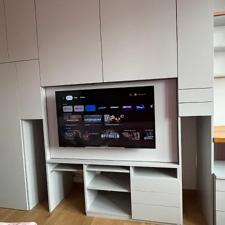 Daire -- View City Center Pink --